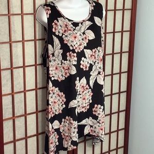 Bethany Black 2X Tank Top Pink Floral Print Stretchy Shirt Smooth Pink Blouse